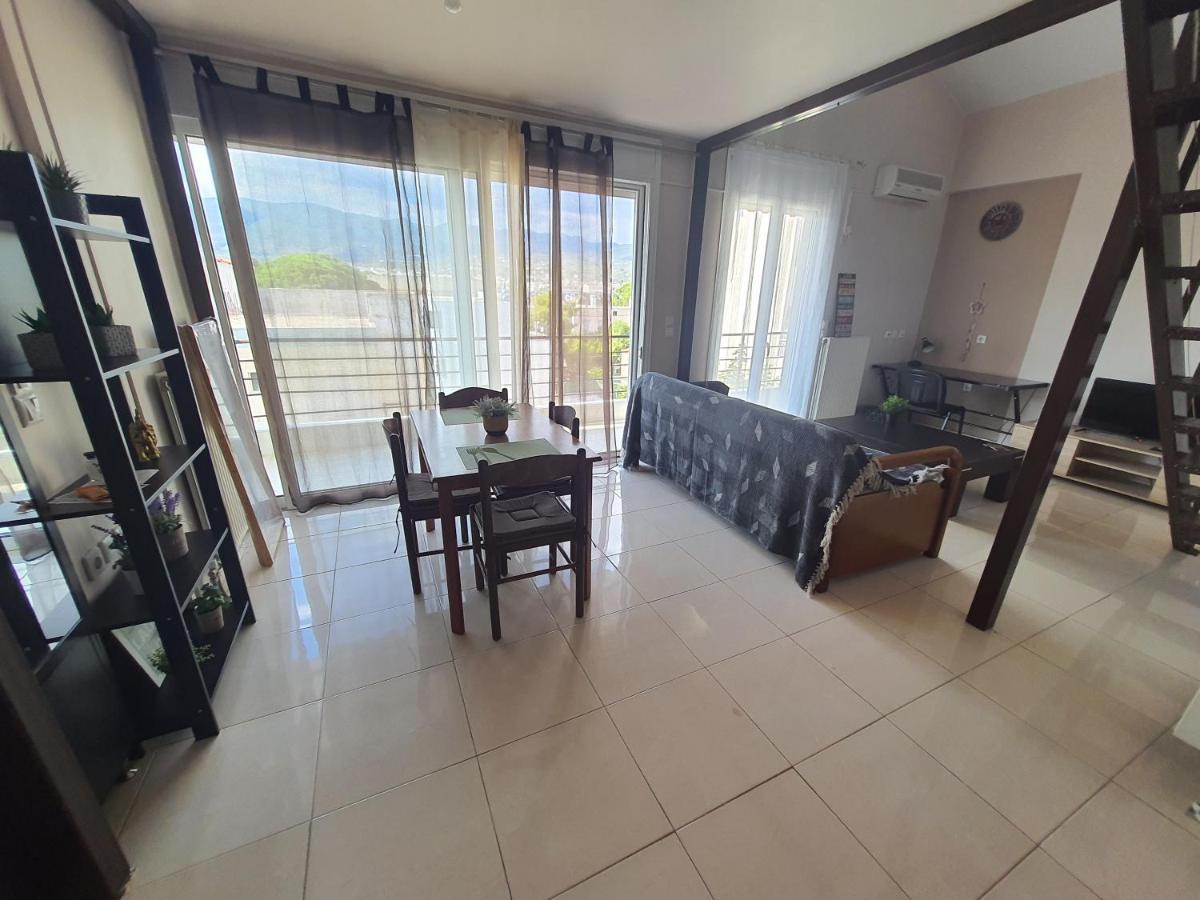 Seaside Beach Apartment Kalamáta Buitenkant foto